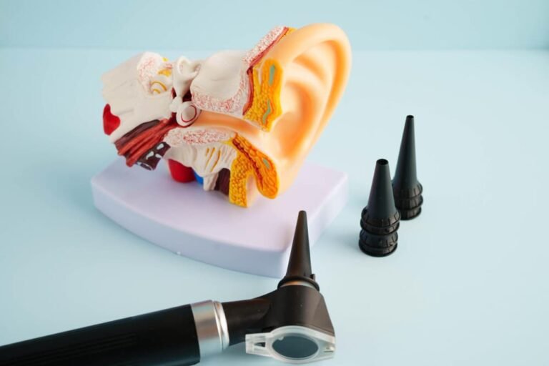 مراحل التأهيل السمعي