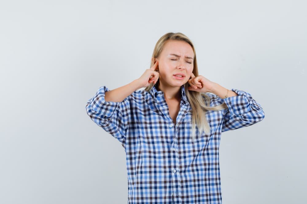 علاج طنين الأذن في المنزل