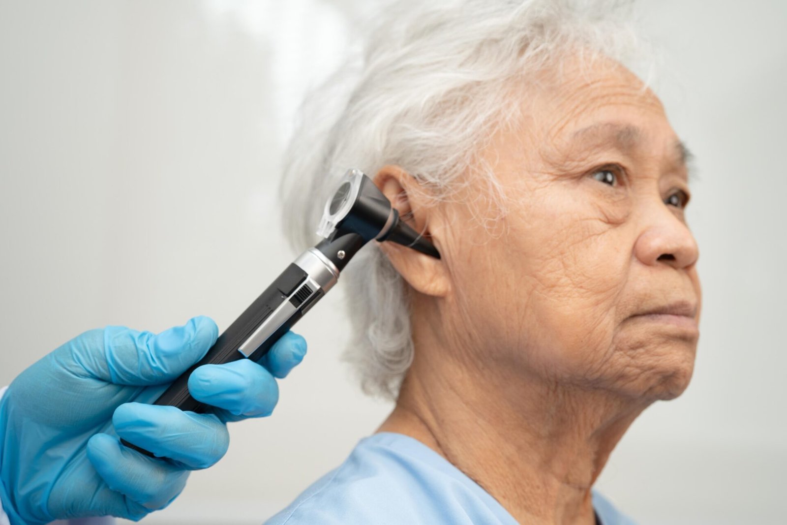 أعراض ضعف السمع التي لا يجب تجاهلها